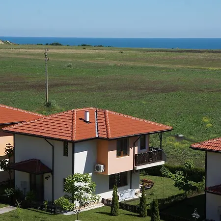 Chateau 2 Studio * Aheloi
